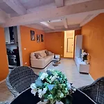 公寓 Secret Terrace Downtown Loft, Rooftop Terrace, 2 Bedrooms, Ac