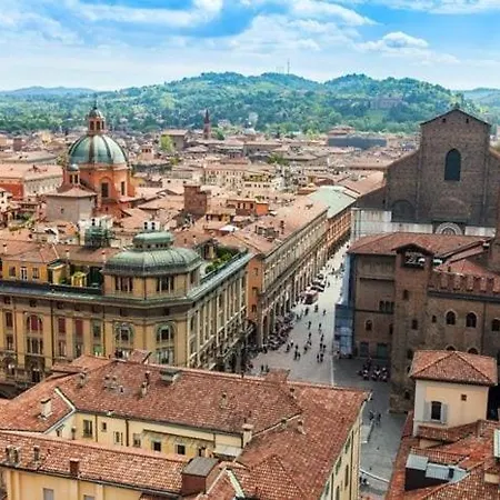 Apartment Secret Terrace Downtown Loft, Rooftop Terrace, 2 Bedrooms, Ac Bologna